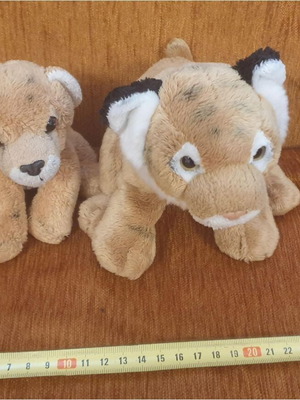 Plush Tiger Toys Mother and Baby like new