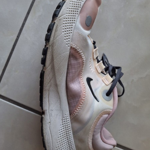 Nike Running Excape shoes used with minor wear, very comfortable
