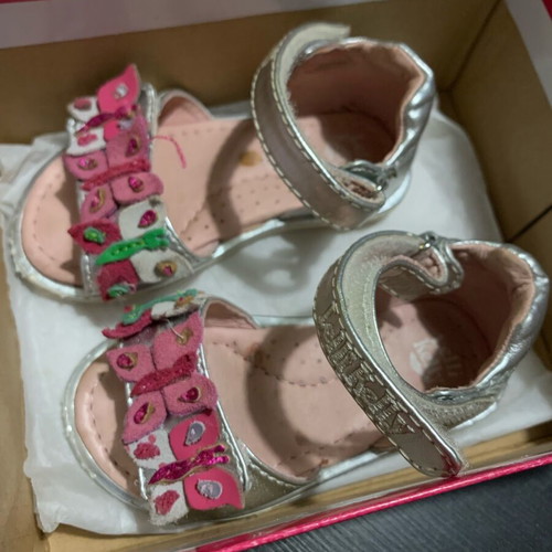 Lelli Kelly sandals used size 21 in good condition