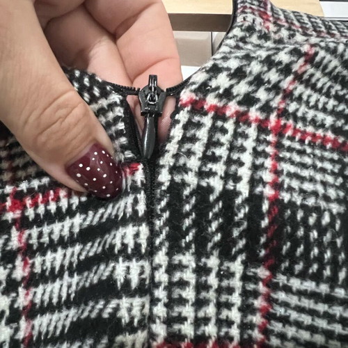 Mini checked skirt-shorts used, size XL, black and gray