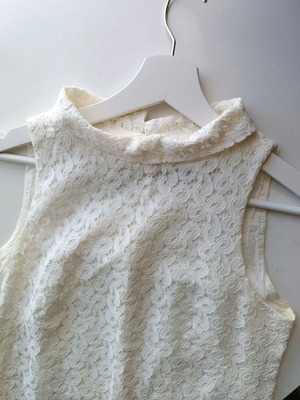 Zara lace dress type Guipure XS used, white