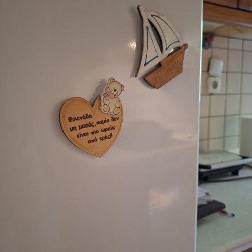 Wooden fridge magnets new, hand-painted boat design