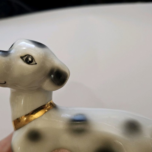 Dalmatian porcelain dog figurine like new