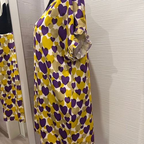 Salvatore Ferragamo dress size M used, colorful