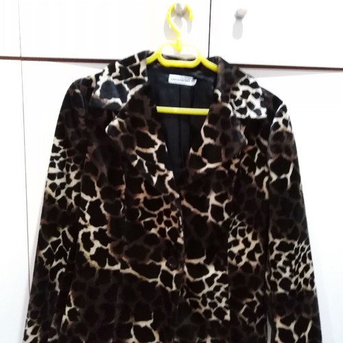 Animal print velvet tagier jacket and elastic skirt used