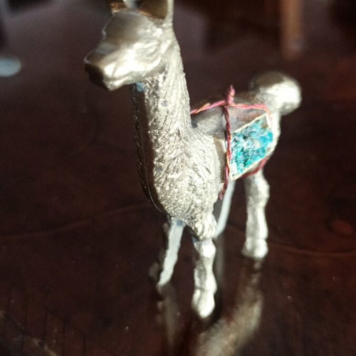 Vintage brass llama figurine from 1960 like new