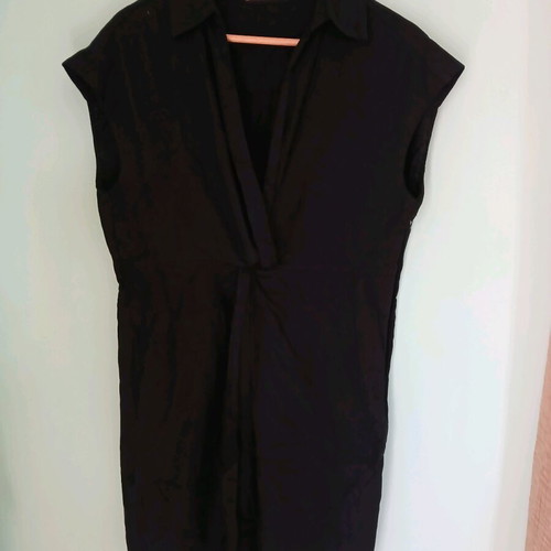 Mango mini dress with V neck collar size large new, black, linen viscose