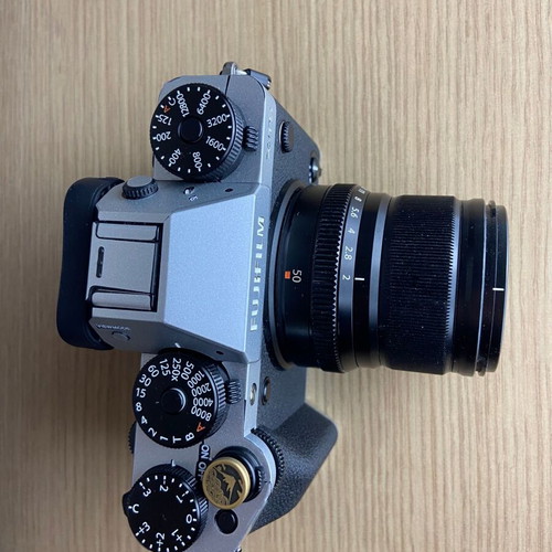 Fujifilm X-T5 Camera Body like new, 40.2 Megapixel