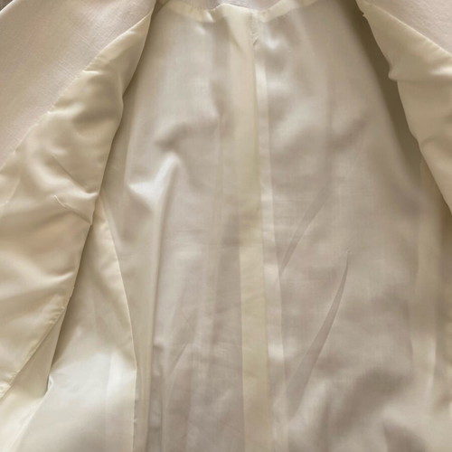 White jacket like new size large Waikiki