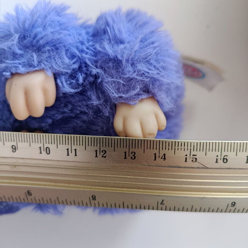 Simba Chin Chin stuffed animal used