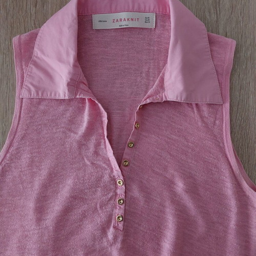ZARAKNIT Pink Sleeveless Top Medium Used With Collar And Buttons