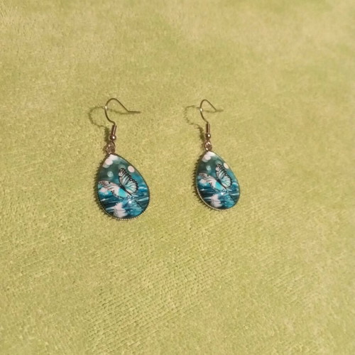 Steel earrings with turquoise butterflies new