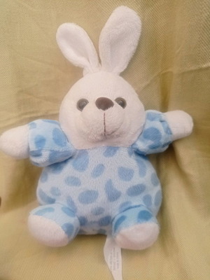 Plush rabbit 20cm like new, washed