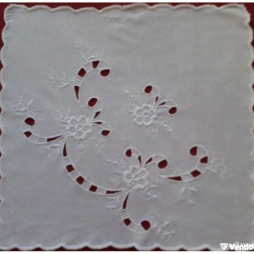 Embroidered white cutwork table runners set of five like new