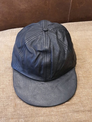 Leather Jockey Hat like new, black, one size