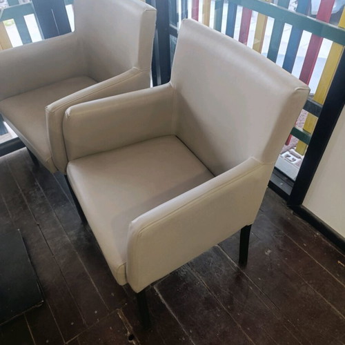 Chairs various designs and colors like new, pack of 16