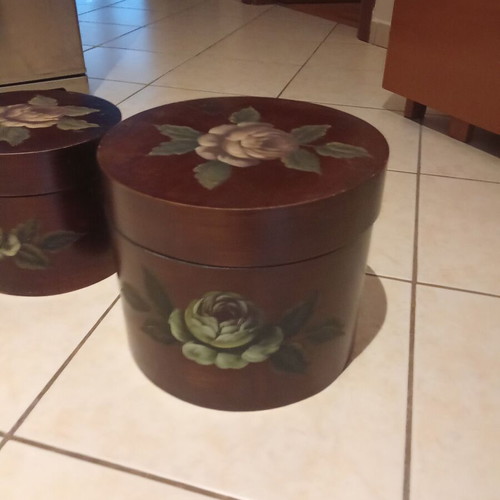 Decorative wooden boxes like new, set of 2
