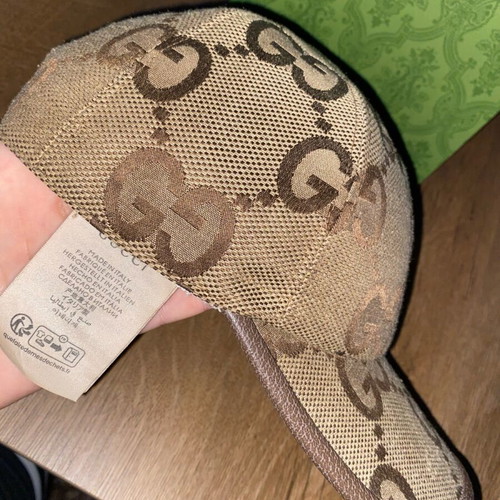Gucci Jumbo GG Canvas baseball hat used, size M 58, beige