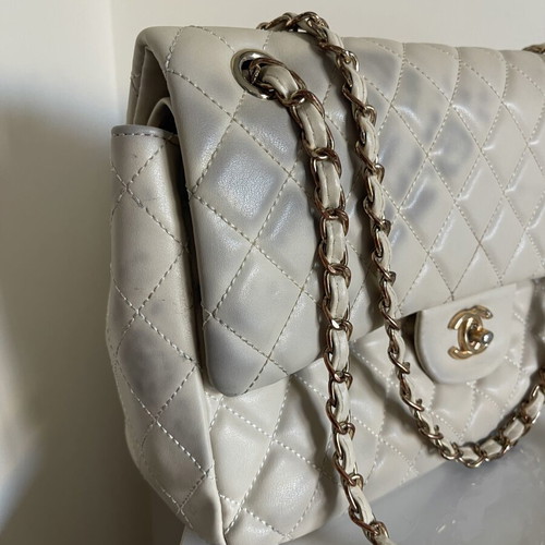 Chanel double flap leather shoulder bag, off white
