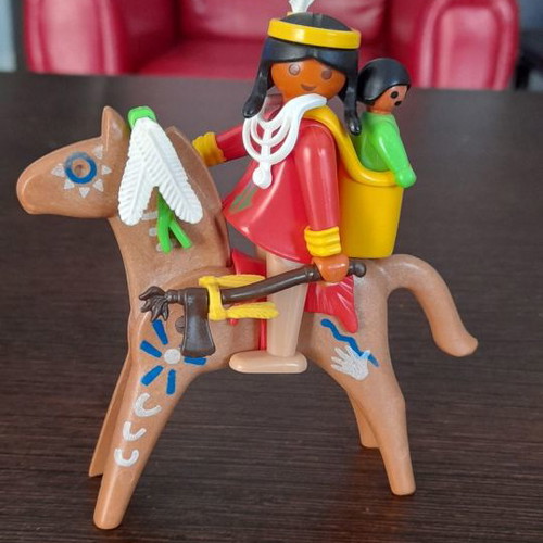 Playmobil Ινδιάνα μεταχειρισμένη φιγούρα