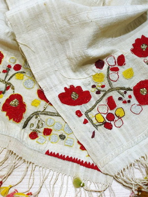 Mikrasiatikos frampalas embroidered loom handiwork used with silver thread 19th century