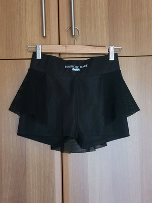 Bodytalk Skort like new, black, small/medium