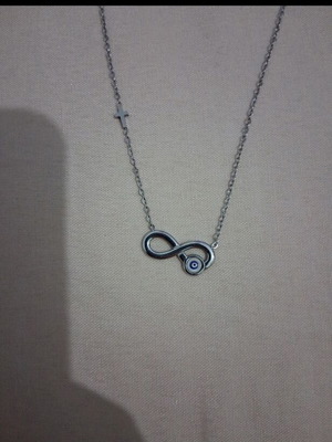 Stainless steel necklace like new, gray and silver