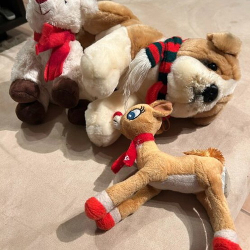 Christmas plush toys like new, set of 3