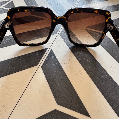 Rebecca Blu 8776 RK02 sunglasses brown tortoiseshell like new