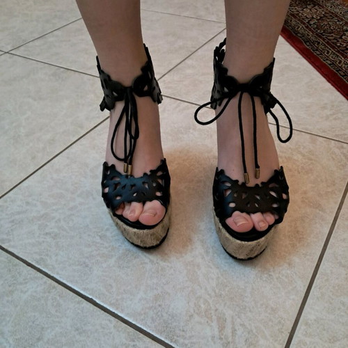 Leather platform shoes size 39 like new, black