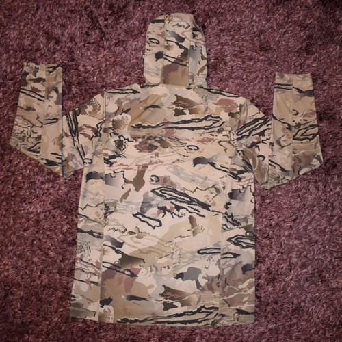 Under Armour Lightweight Fleece Shell Storm Camo Hunting Jacket new, size L, beige and gray