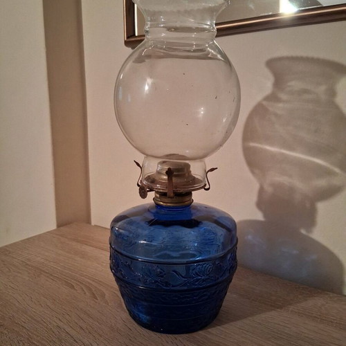 Glass oil lamp like new, height 35cm