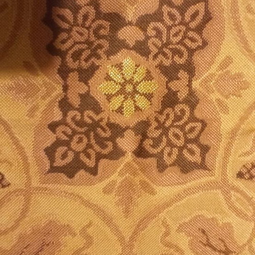 Silk table runners set of two like new