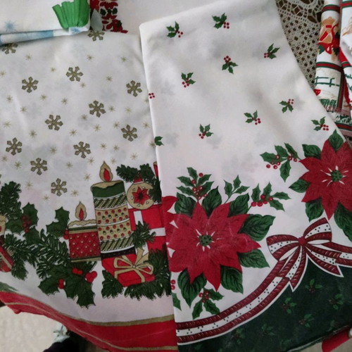 Christmas table linens used, set of 7 pieces