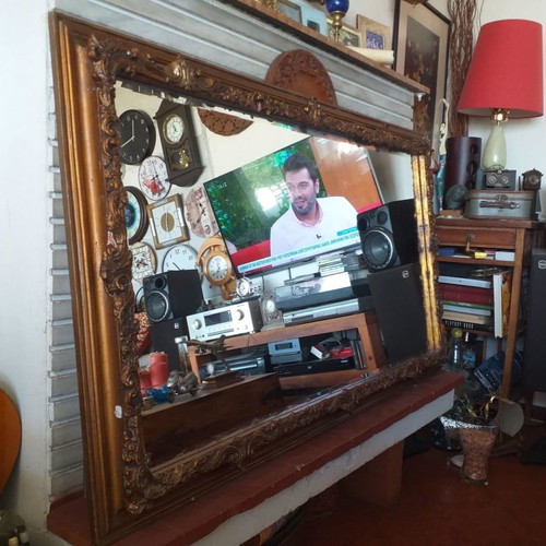 Bijouterie mirror in heavy frame 137x80 cm in very good condition