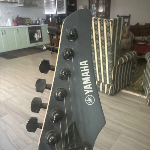 Yamaha RGX420S electric guitar, 2003, made in Taiwan