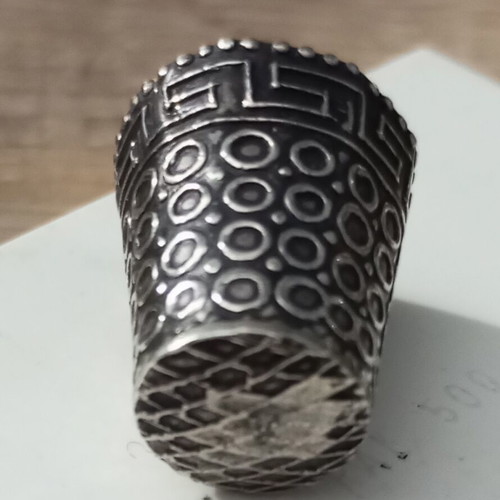 Silver thimble 925 like new