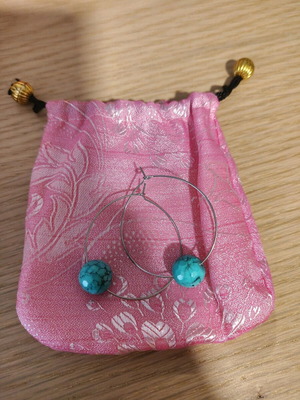 Silver earrings with semi-precious stones new, turquoise