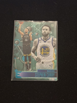 2022-23 Panini Chronicles Essentials Stephen Curry card like new