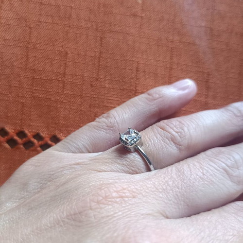 Monopetro ring like new, silver