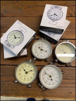 Retro clocks set of 8 new