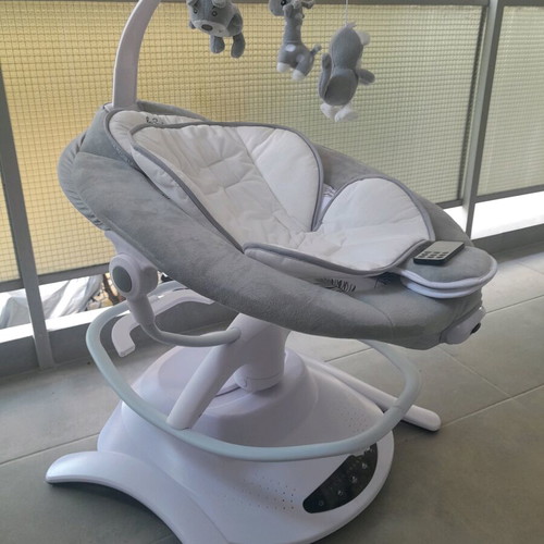Electric Relax Kangaroo LA Scala like new