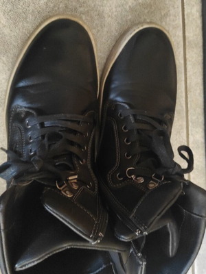 Basehit boots like new, black, size 41