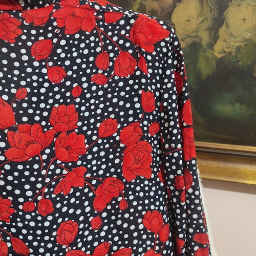 Vintage shirt new with shoulder pads, black with white polka dots and red roses, size L-XL