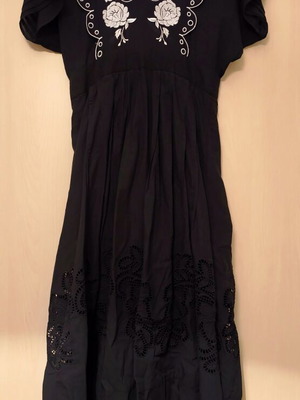 Karavan Adrianna Dress black, new, cotton with lace embroidery