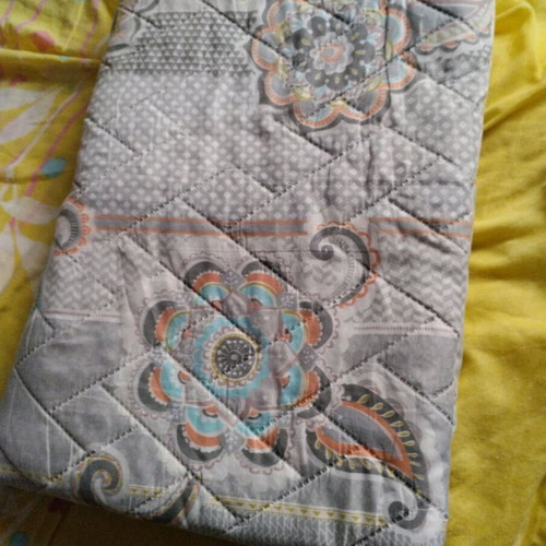 Throws and covers like new 1.5x2.2