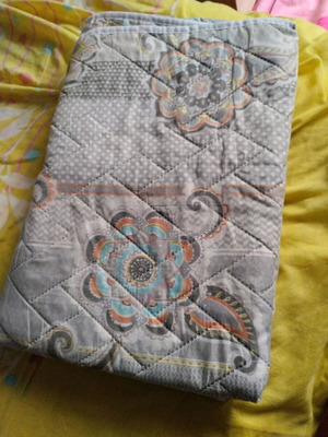 Throws and covers like new 1.5x2.2