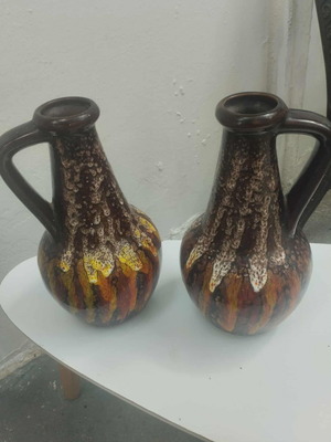 Vintage ceramic pitchers set of 2, 30cm, like new