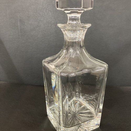Crystal decanter