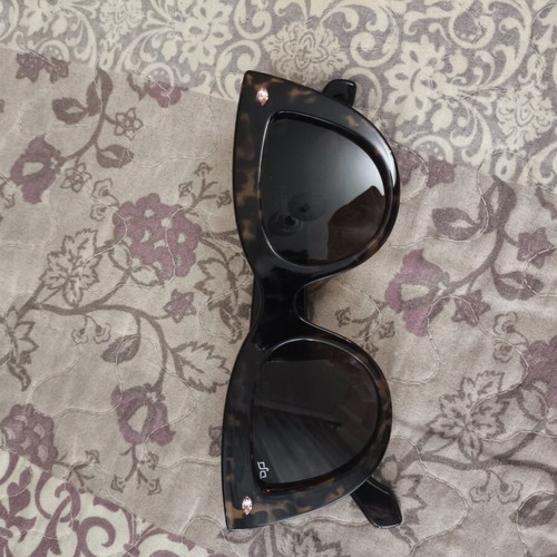 OJO Leopard Sunglasses with Pink Diamonds